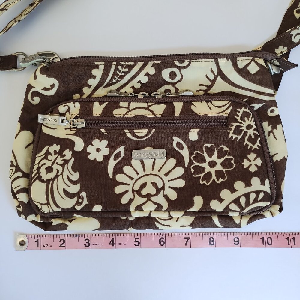 Baggallini Brown & Cream Floral Crossbody Purse Adjustable Strap - Picture 2 of 16
